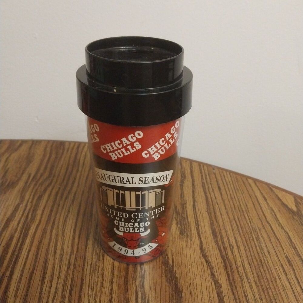 Chicago Bulls Coffee Cup 1994-1995 Inaugural Season United Center Dunkin Donuts